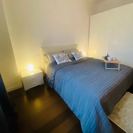 And Parking Apartment